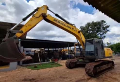 Escavadeira New Holland E215C 2022 - 6.000h - Campo Grande/MS