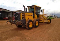 Motoniveladora Volvo G930 Ano 2011 – 10.500h – Pronta para Trabalho – Campo Novo do Parecis/MT