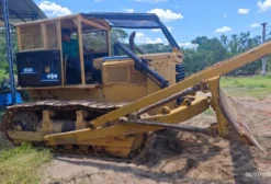 Trator de Esteira Komatsu D50 Ano 1980 Revisado - Cáceres/MT