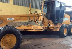Motoniveladora Case 845 – Ano 2005 – Usada em Londrina/PR