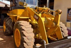 Pá Carregadeira Caterpillar 924F 1998 - Motor Mercedes 352A - Londrina/PR