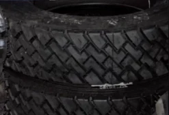 Pneu Agrícola Reformado 215/75R17.5 - Borracha Vipal - Garantia 2 Anos