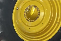 Par de Aros Originais John Deere com Pneus 18.4-38 - Usado