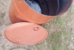Tambor Metálico 200 Litros na Cor Laranja com Tampa – NBR 11564 – Betim/MG