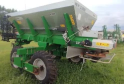 Distribuidor de Nutrientes John Deere Greensystem DN 1006 (6 m³) - Usado
