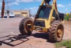 Carregadeira Bell SC 1500 Revisada e Pronta para Trabalhar - Capelinha MG