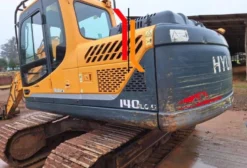 Escavadeira Hidráulica Hyundai R140LC-9S Ano 2018 - 10.500h - Curitiba/PR