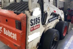 Mini Carregadeira Bobcat S185 2011 Usada em Belo Horizonte/MG