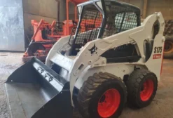 Mini Carregadeira Bobcat S175 2009 - 5.000 Horas, em São Paulo/SP