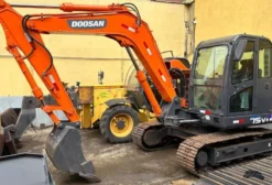 Mini Escavadeira Doosan S75V 2013 – 8 Toneladas – São Paulo/SP