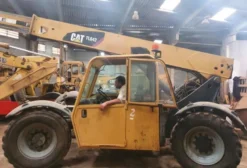 Manipulador de Carga Caterpillar TL642 2011 Usado em São Paulo