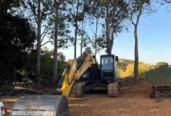 Escavadeira New Holland Evo-215C 2018 Revisada em Goianésia/GO