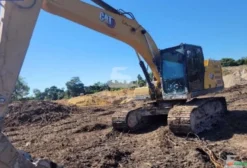 Escavadeira Caterpillar 320 Ano 2020 8.000h em Matupá - MT