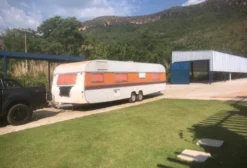 Trailer Turiscar Imperial 1995 – 8 Lugares com 2 Ar Condicionado