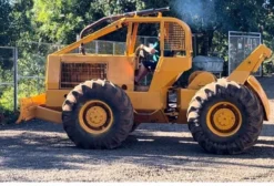 Skidder Clark Revisado – Pronto Para Trabalhar! em Chapecó SC