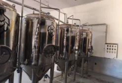 Microcervejaria e Fábrica de Chopp Artesanal – Tanques de Fermentação e Maturação em Inox