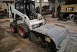 Vassoura Coletora Bobcat Usada à Venda em São Paulo SP