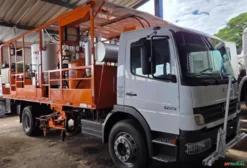 Máquina de Sinalização Viária Elgimaq EGM-FA-1500L/CAF-500 Ano 2009 sobre Mercedes Benz Atego 1725
