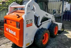 Mini Carregadeira Bobcat S175 2008 - 3.284h - Porto Alegre/RS