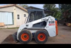 Bobcat S130 Mini Carregadeira 2011 - Sorocaba SP