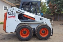 Mini Carregadeira Bobcat 2011 – 114 mil – Sorocaba/SP