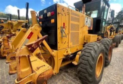 Motoniveladora Caterpillar 140K Ano 2020 - 10.800h - Único Dono - Belo Horizonte