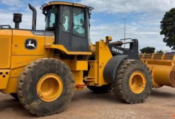 Pá Carregadeira John Deere 644K Ano 2021 - 12.000h - Belo Horizonte/MG