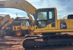 Escavadeira Komatsu PC350LC 2017 - 15.755h - Ótimo Estado - Belo Horizonte/MG