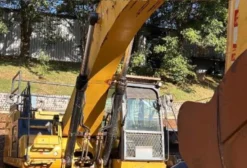 Escavadeira Caterpillar 336 Ano 2021 com 16.000h - Usada em Belo Horizonte/MG