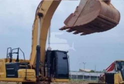 Escavadeira Caterpillar 345GC 2021 com 5.200h em Cuiabá - MT