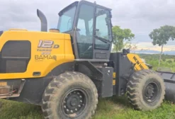 Pá Carregadeira New Holland 12D Turbo 2021 Usada em Cuiabá - MT