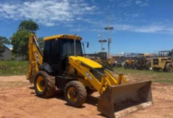 Retroescavadeira JCB 3CX 2015 – 10.800h – Cabine Climatizada – Cuiabá/MT