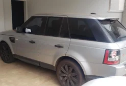 Range Rover Sport 3.0 Diesel - Aceita Permuta em Gado Nelore - Uberlândia/MG