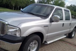 Caminhonete Ford F 250 Cabine Dupla XLT Ano 2006