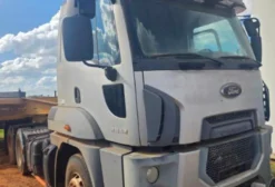 Caminhão Ford Cargo 2842 AT