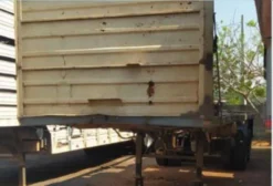 Carreta Graneleira 3 Eixos Ano 1990 - Usado - Goiânia/GO