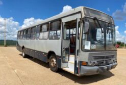 Ônibus Mercedes-Benz OF 1722 2006 – Santo Antônio do Amparo/MG