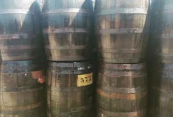 Barril de Carvalho Europeu 200 Litros - Recondicionado e Maltado - Itatiaia RJ