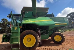 Colheitadeira John Deere STS 9570 Ano 2014 - Ibiraiaras/RS