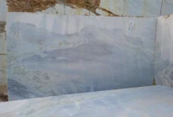 Registro Minerário de Mármore Calcítico e Dolomítico - 40 Hectares em Vargem Alta/ES