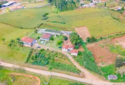 Chácara com 3 Alqueires e Tanques de Peixe em Fazenda Rio Grande - PR