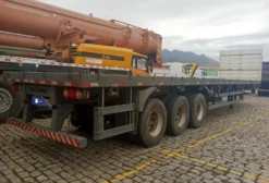 Prancha Plana Facchi 3 Eixos 2014/2014 – Implemento Rodoviário para Transporte de Máquinas