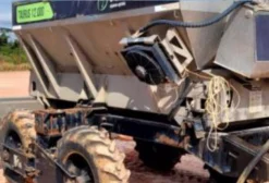 Distribuidor de Fertilizantes Taurus 12000 Kuhn – Seminovo, 6m³, Sistema Hidráulico Independente