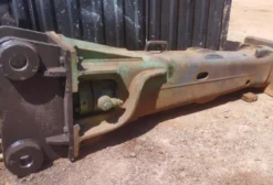 Rompedor Hidráulico Montabert V 1200 para Escavadeira 30-45t Usado