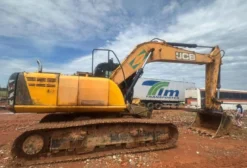 Escavadeira Hidráulica JCB 2016 e 2018 – Rio Branco/AC