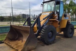 Pá Carregadeira Case W20E Ano 2011 Cummins 6BT5.9 – 10 Toneladas