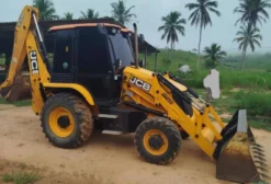 Retroescavadeira JCB 4x4 2020 – 2.400 Horas – Único Dono – Vitória/ES