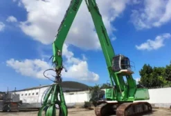 Escavadeira Sennebogen 850R 2019 Material Handler com Garra Sucateira