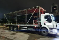 Carroceria Triel-HT para Transporte de Aves Vivas – Truck 432 Caixas (Usada)
