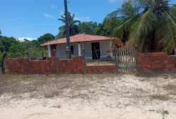 Sítio com Casa, Poço e Área Agricultável em Barbalho – Cascavel/CE